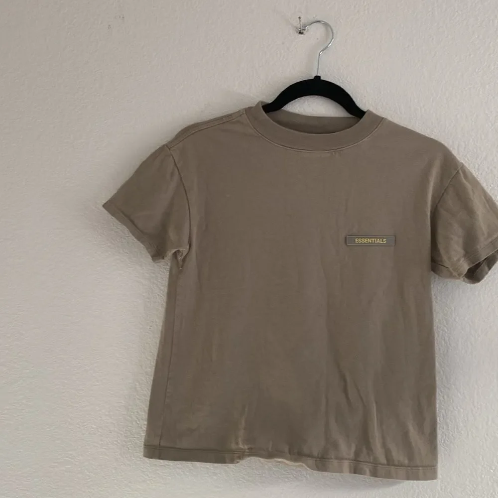 Essentials Fear Of God Short Logo Short Sleeve Top - Picture 2 of 9